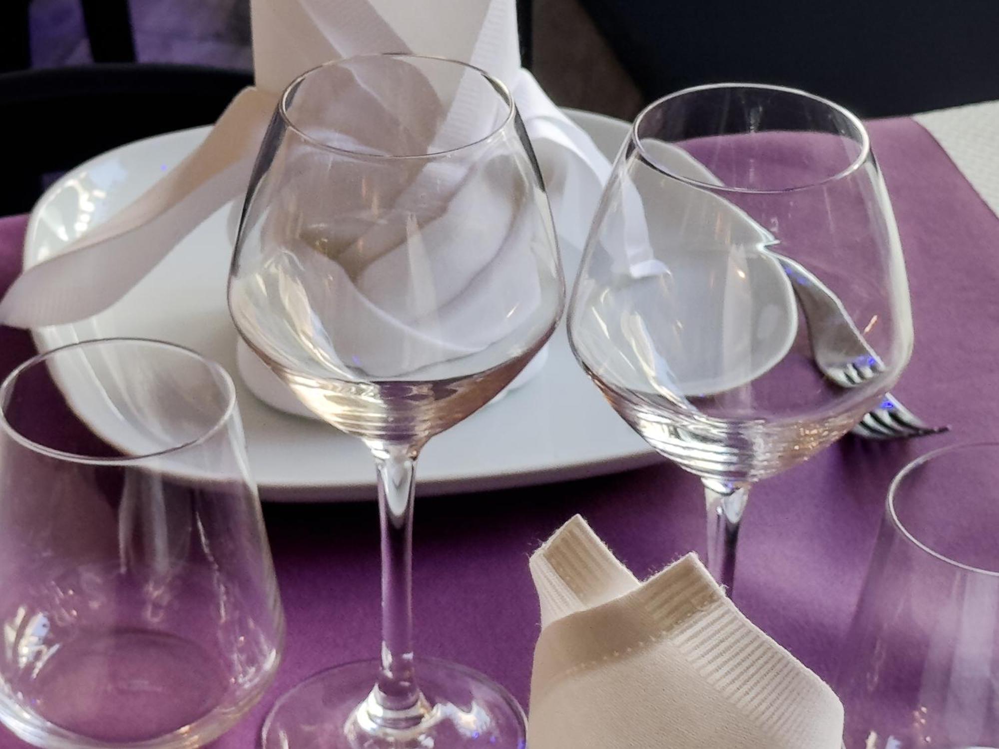 Logis Hotel Les Chardons Bleus Restaurant Le Bistrot De La Mer Roscoff Exterior photo